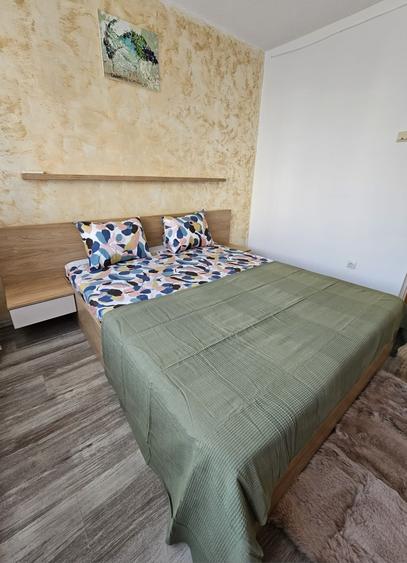 Apartament cu 2 camere decomandat în Basarabia