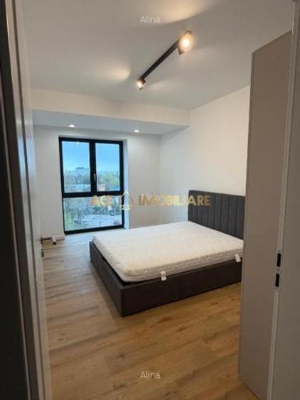 Apartament cu 3 camere decomandat, mobilat în Berceni