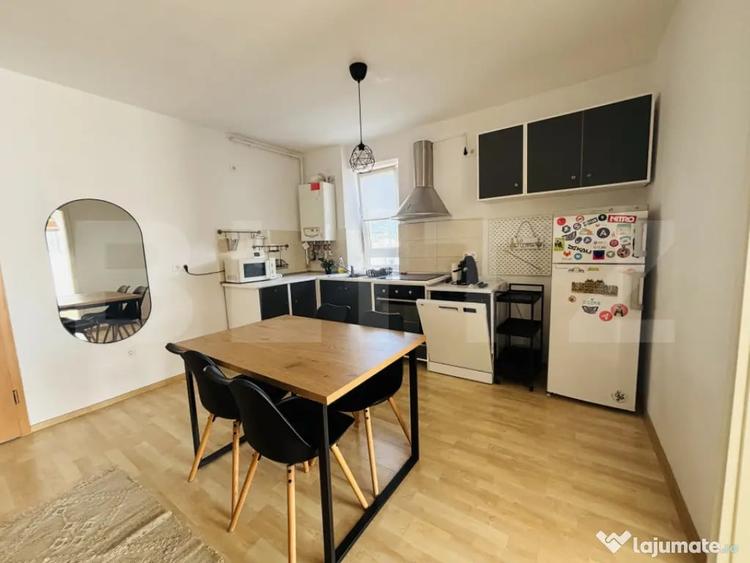 Apartament cu 2 camere decomandat în Bartolomeu