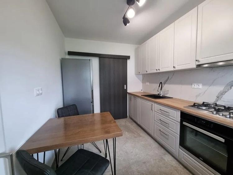 Apartament cu 2 camere, mobilat în Bartolomeu