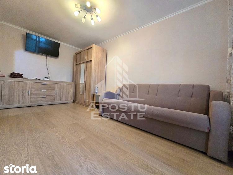 Garsonieră în Micălaca