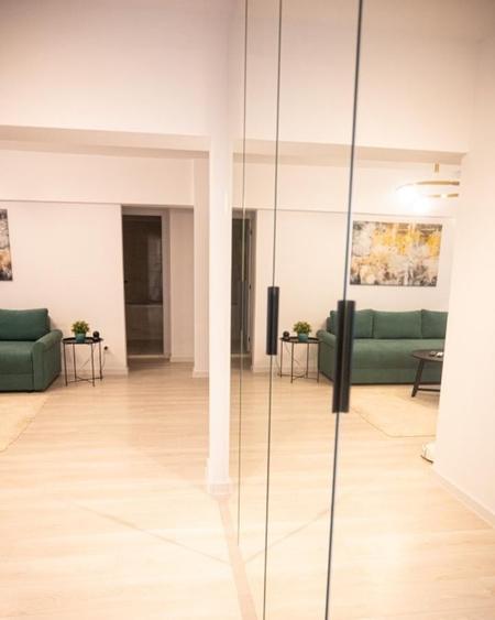 Apartament cu 2 camere, mobilat în 13 Septembrie