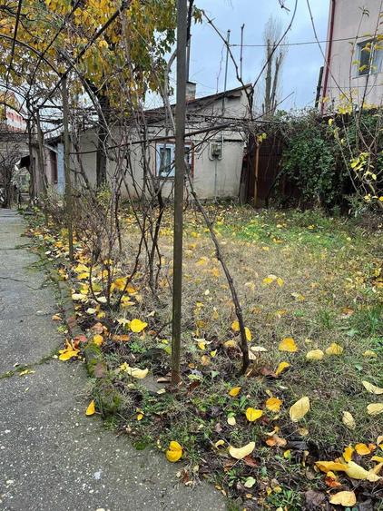 Casă cu 2 camere în Crângași