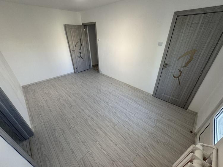 Apartament 3 camere zona Tomis Nord - 2