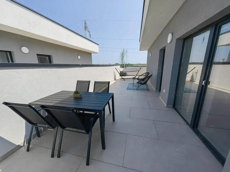 Apartament cu 2 camere decomandat în Sânandrei