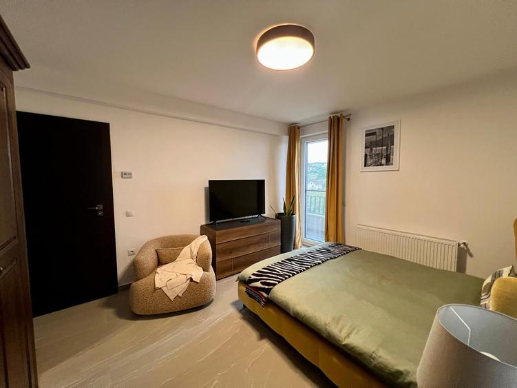 Duplex cu 4 camere cu Canalizare în Dezmir