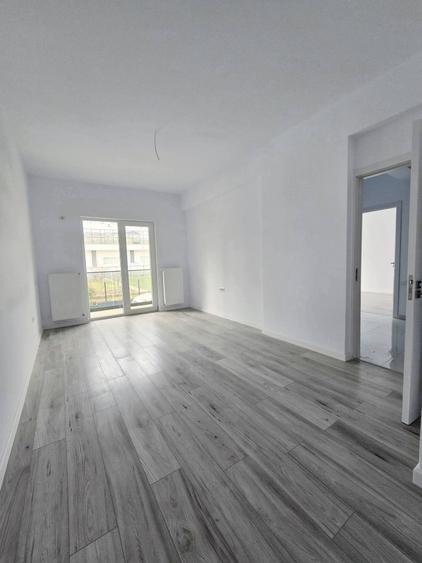 Apartament cu 2 camere decomandat în Dobroești