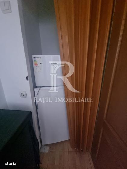 Garsonieră decomandată în Deve