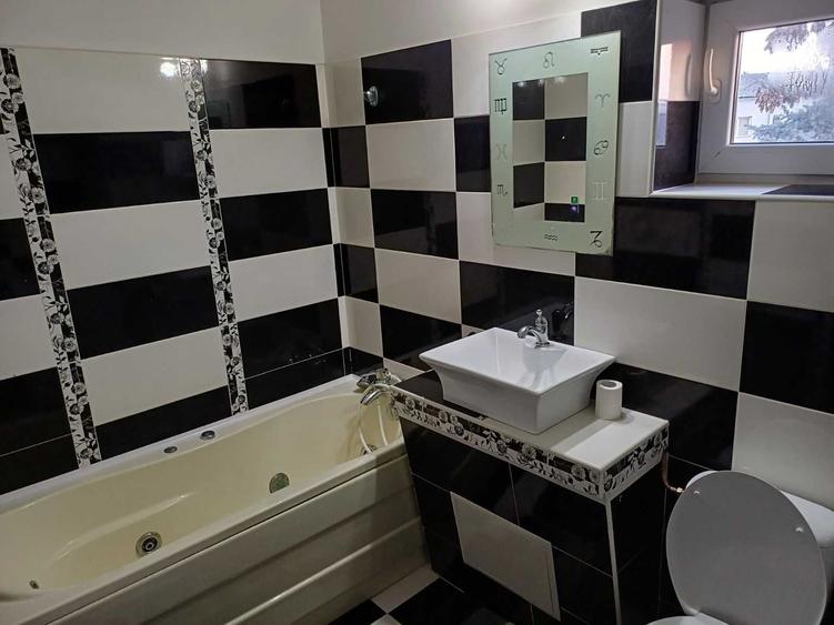 Apartament cu 2 camere decomandat în Energiei