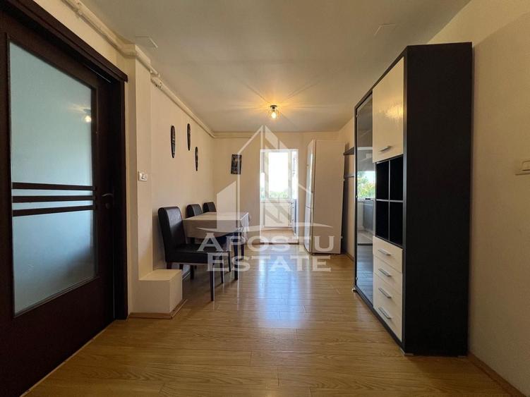 Apartament cu 2 camere decomandat, mobilat în Lipovei