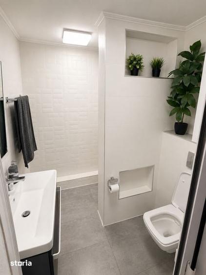Apartament cu 4 camere în Ultracentral