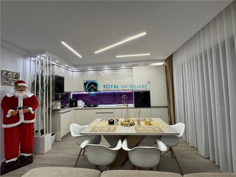 Apartament cu 3 camere decomandat, mobilat în Albert