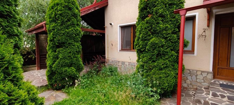 Casă individuală cu 4 camere cu Canalizare în Bunloc