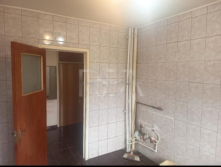 Apartament cu 2 camere semidecomandat în Crângași