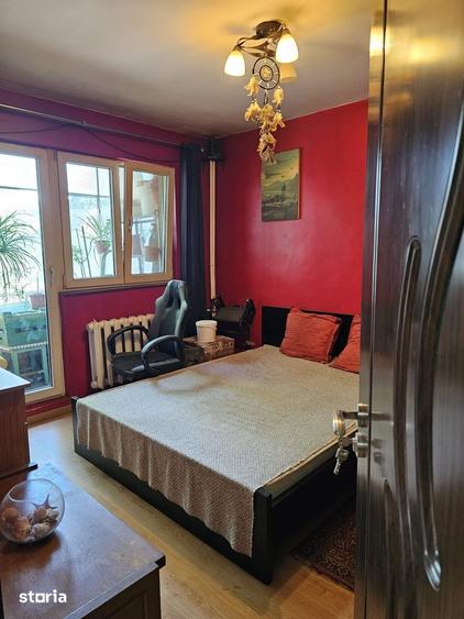 Apartament cu 3 camere în Iosia