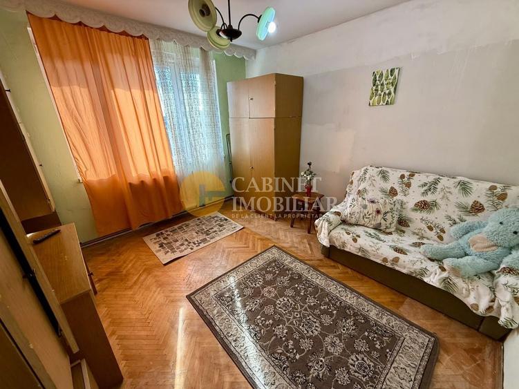 Apartament cu 2 camere semidecomandat, mobilat în Central