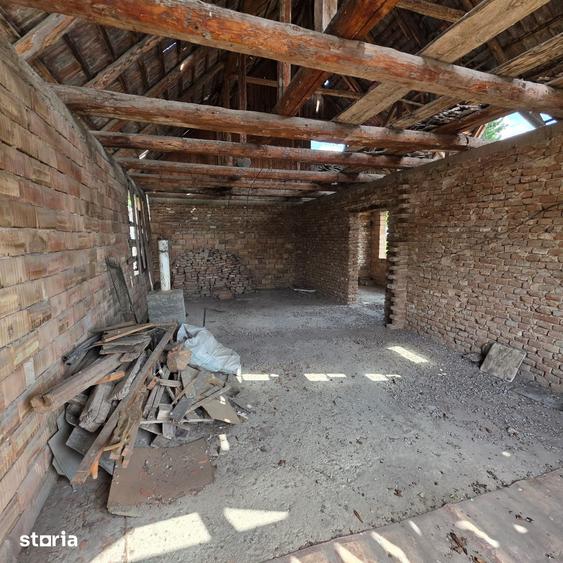 Casă cu 3 camere cu Teren 176 Mp în Central