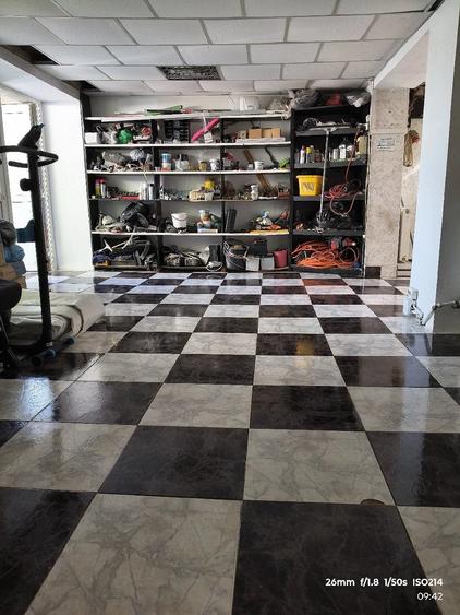 Spațiu comercial, de 80 mp, în Iosia
