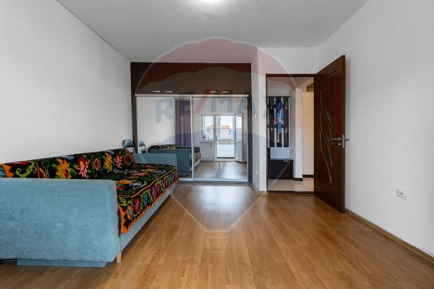 Apartament cu 2 camere decomandat, mobilat în Electroprecizia
