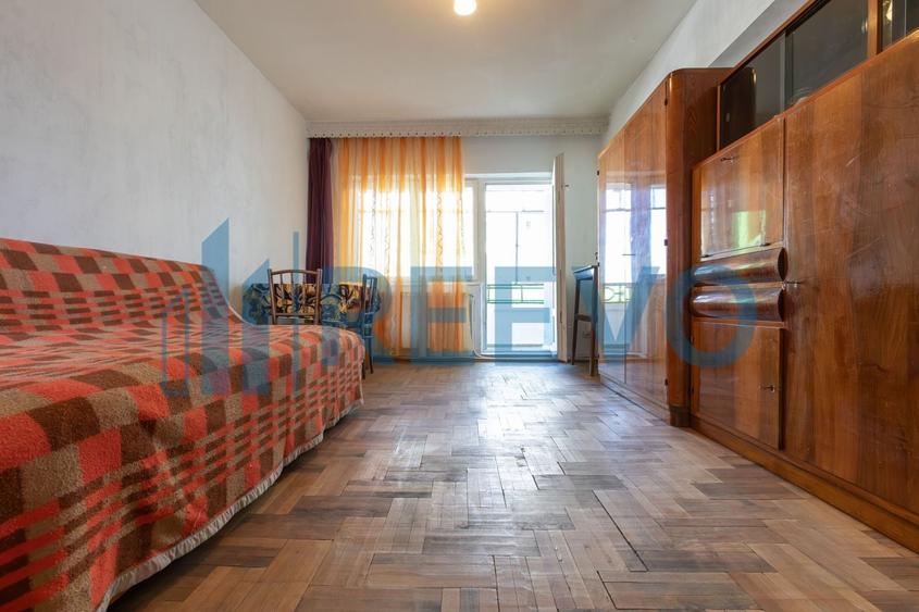 Apartament cu 2 camere decomandat, mobilat în Ultracentral