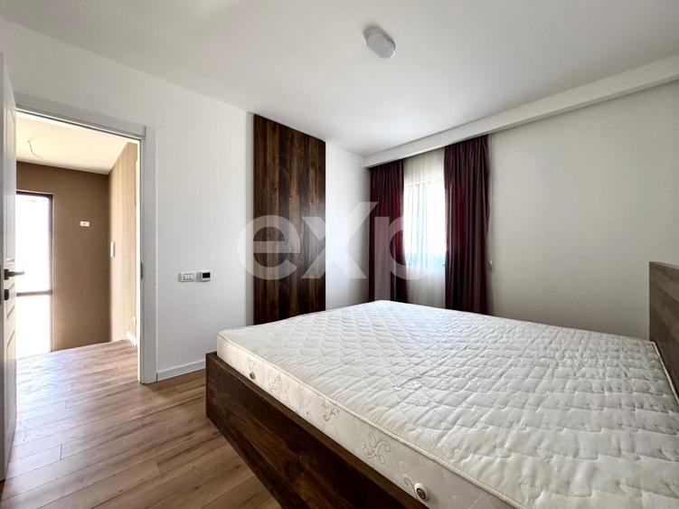 Duplex cu 5 camere cu Canalizare în Clinceni