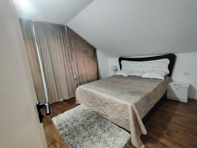 Casă individuală cu 5 camere cu Canalizare în Smârdan