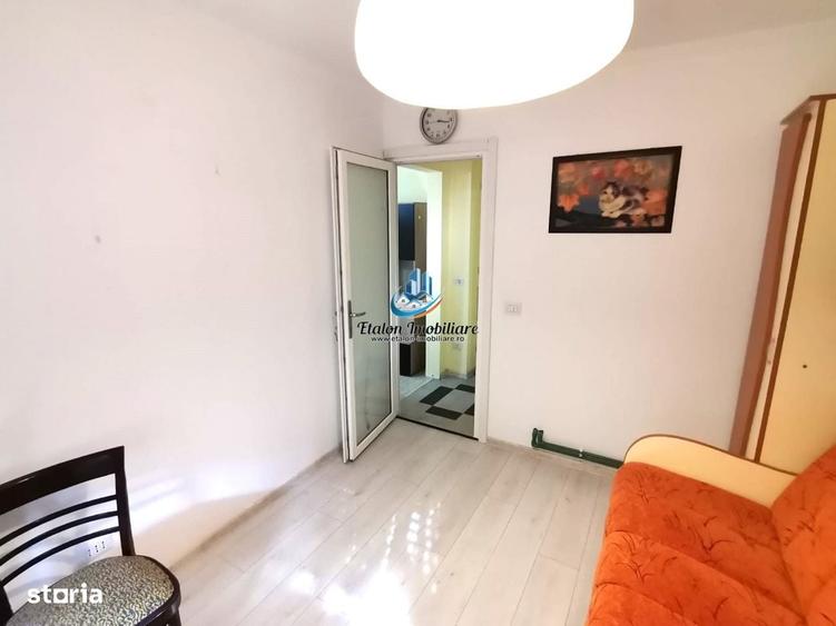 Apartament cu 2 camere semidecomandat în Ciritei