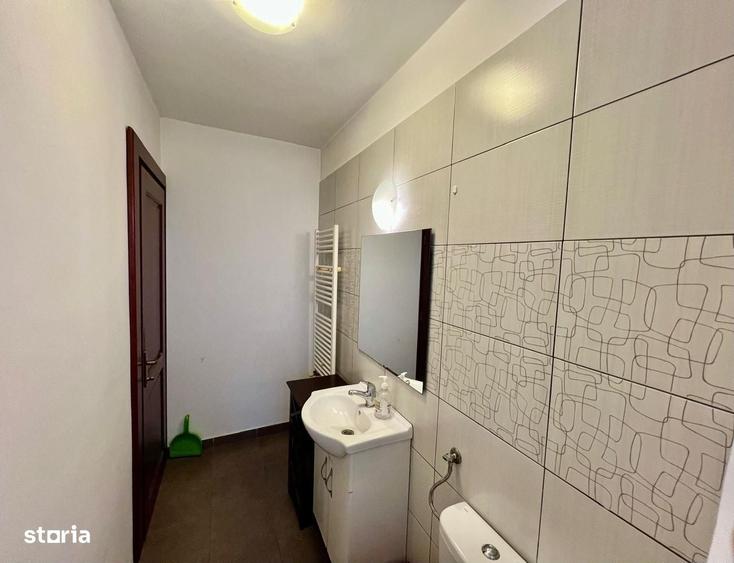 Apartament cu 3 camere în Sub Arini