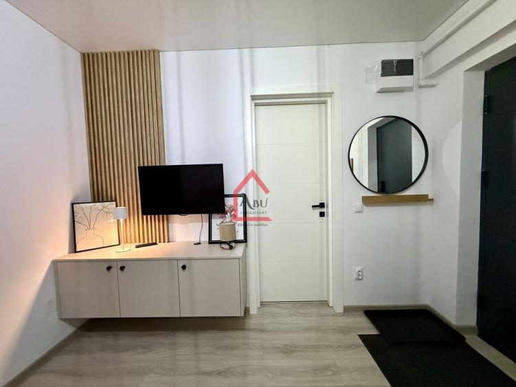 Apartament cu 2 camere semidecomandat, mobilat în Copou