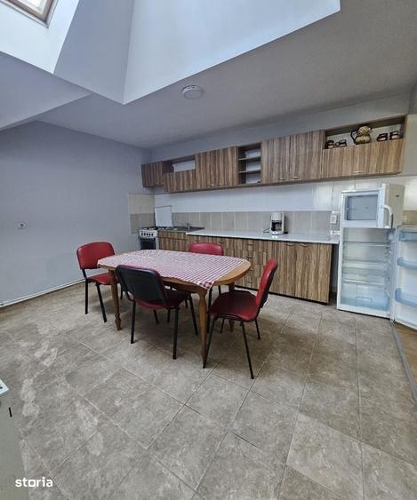 Apartament cu 3 camere decomandat în Iosia