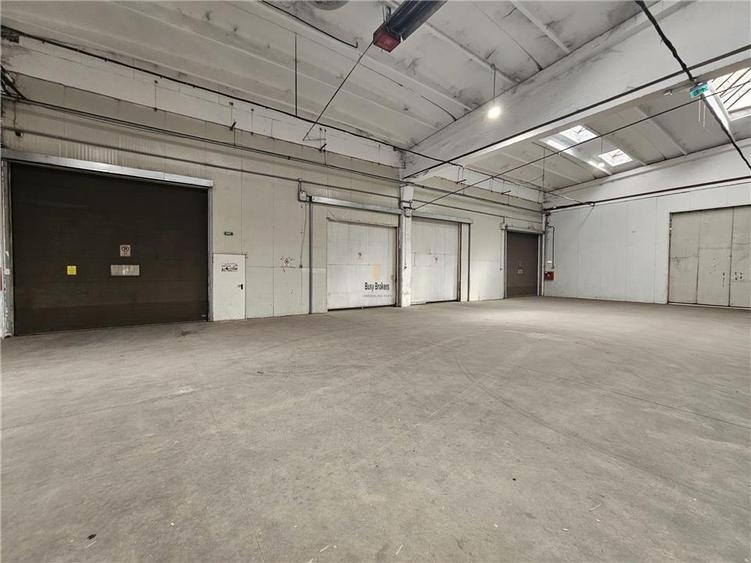 Spațiu industrial, de 4,500 mp, în Industrial Est