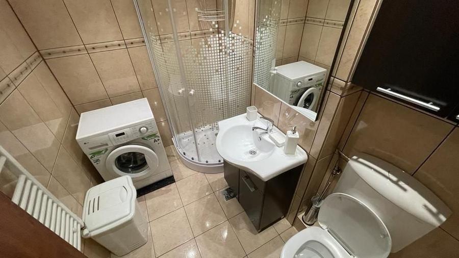 Apartament cu 2 camere decomandat în Petros