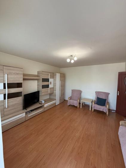 Apartament cu 2 camere decomandat în Scriitorilor