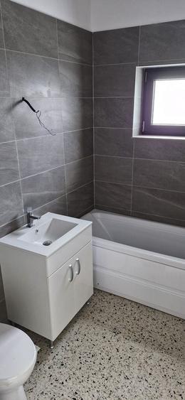Apartament cu 2 camere semidecomandat în Exterior Vest