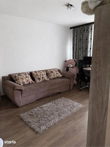 Apartament cu 2 camere decomandat în Giurgiului