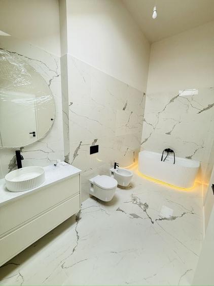 Apartament cu 3 camere în Complex Studențesc