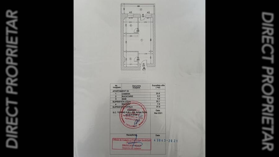 Garsonieră decomandată în Vest
