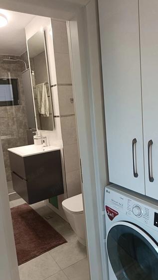 Apartament cu 3 camere decomandat în Ostroveni