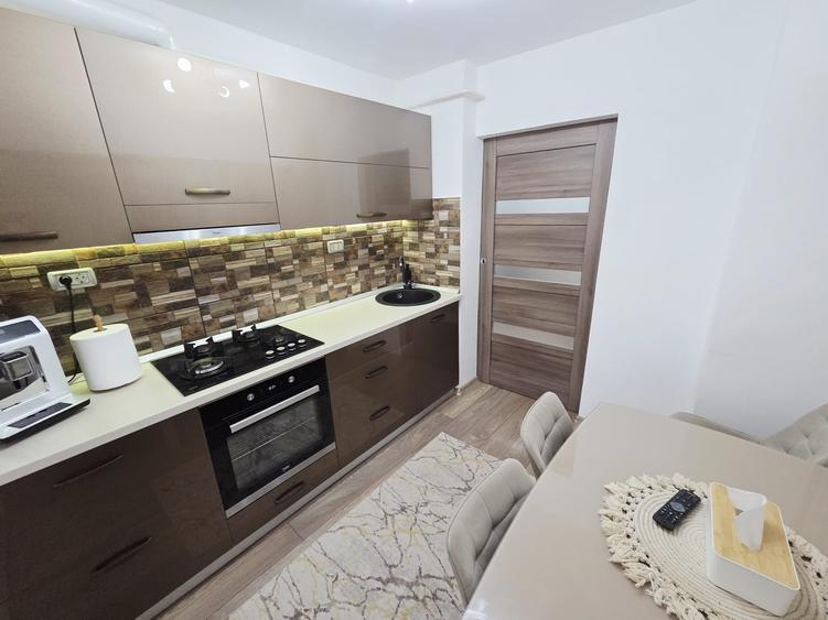 Apartament renovat mobilat si utilat la cheie Micro 21 - 7
