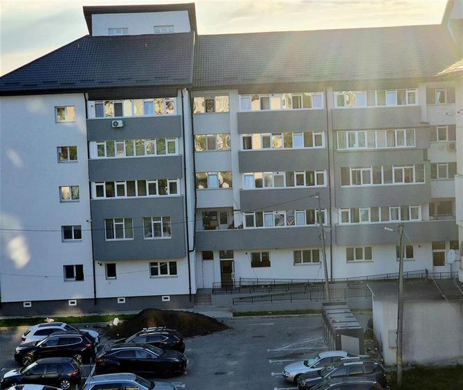 Apartament cu 3 camere decomandat în Lunca Cetățuii