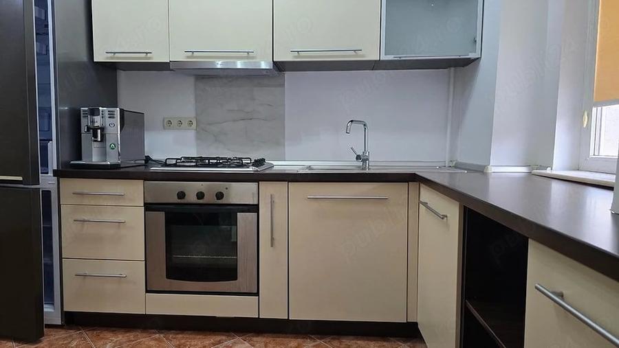 Apartament cu 2 camere decomandat în 22 Decembrie