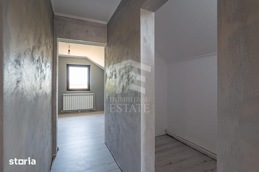 Casă cu 5 camere cu Teren 967 Mp în Mircea Vodă