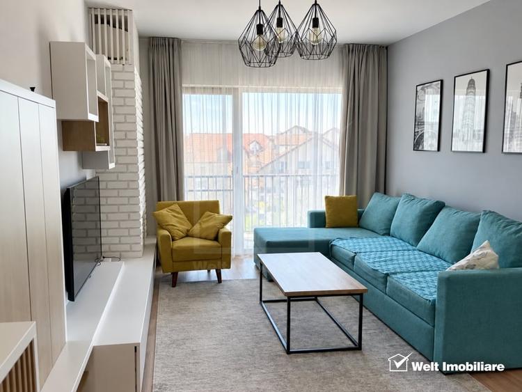 Apartament cu 3 camere decomandat, mobilat în Bună Ziua