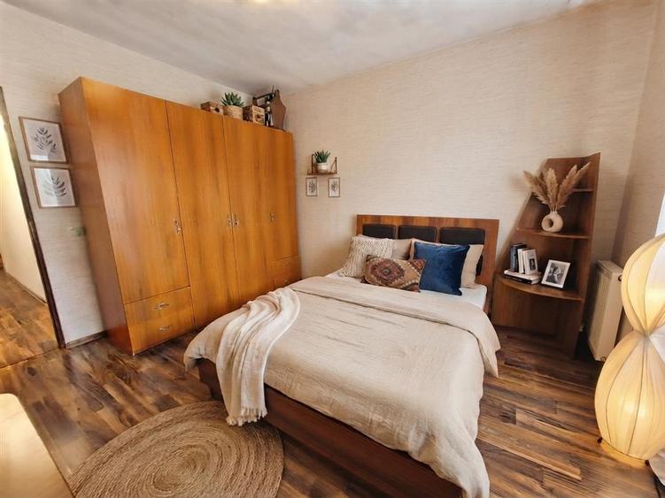 Apartament cu 2 camere nedecomandat în Mărăști