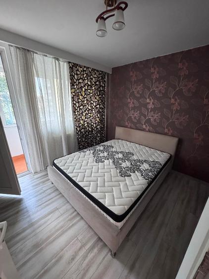 Apartament cu 2 camere decomandat în Cantemir