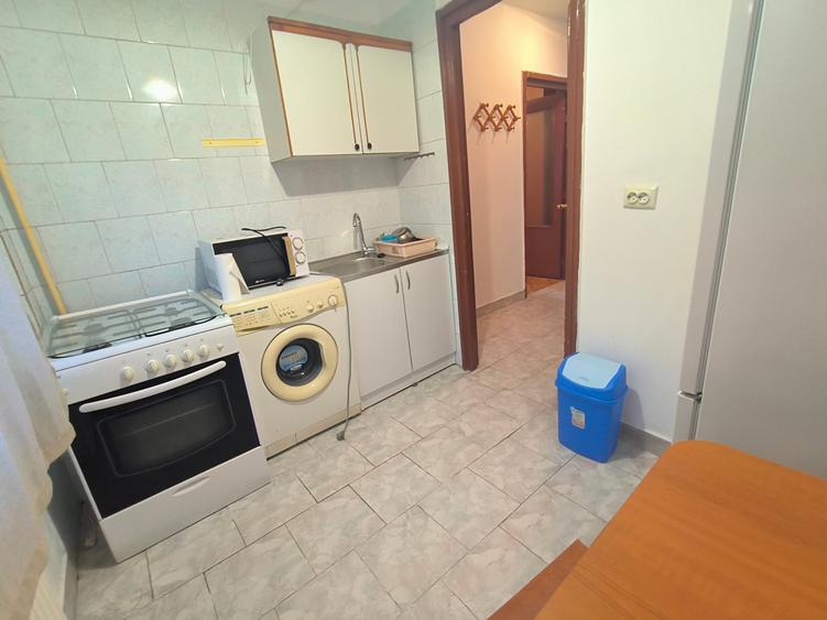 Garsonieră decomandată în Lujerului