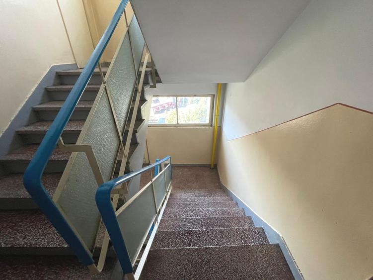Apartament cu 2 camere semidecomandat în Drumul Taberei