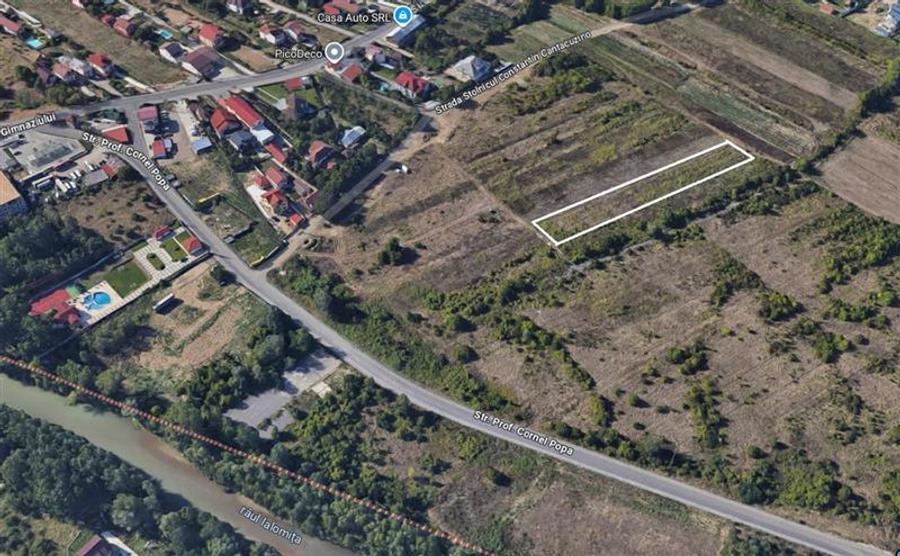 Teren Construcții intravilan de 2500 mp, în Est