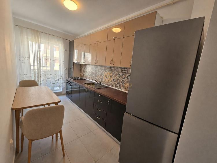 Apartament cu 2 camere decomandat, mobilat în Brâncoveanu