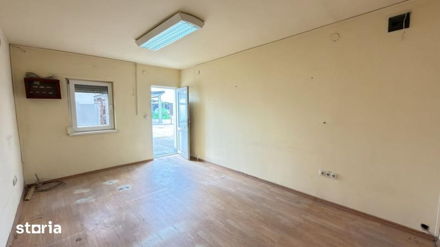 Spațiu comercial, de 278 mp, în Central